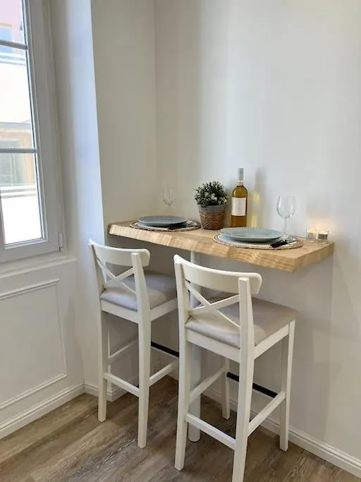 Studio 2 Neuf A 100M Des Plages Et De La Gare Saint-Raphael  0*, Saint-Raphael (Var)