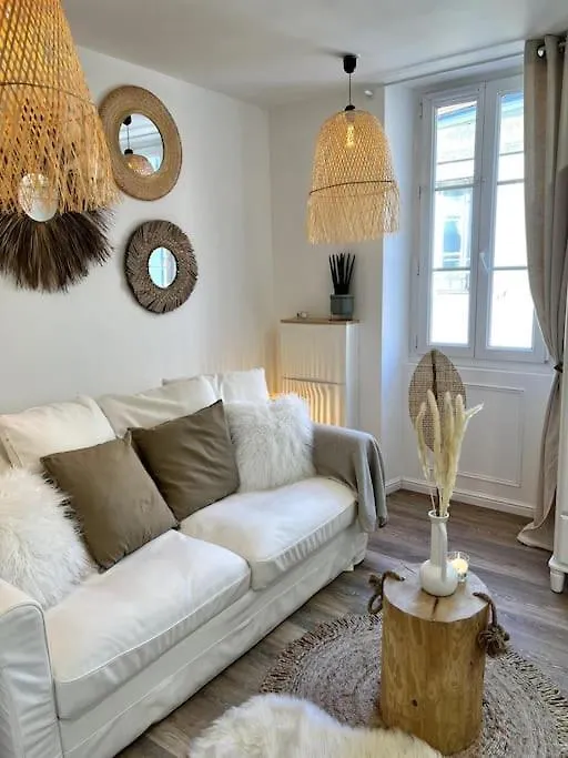 Apartment Studio 2 Neuf A 100M Des Plages Et De La Gare Saint-Raphael