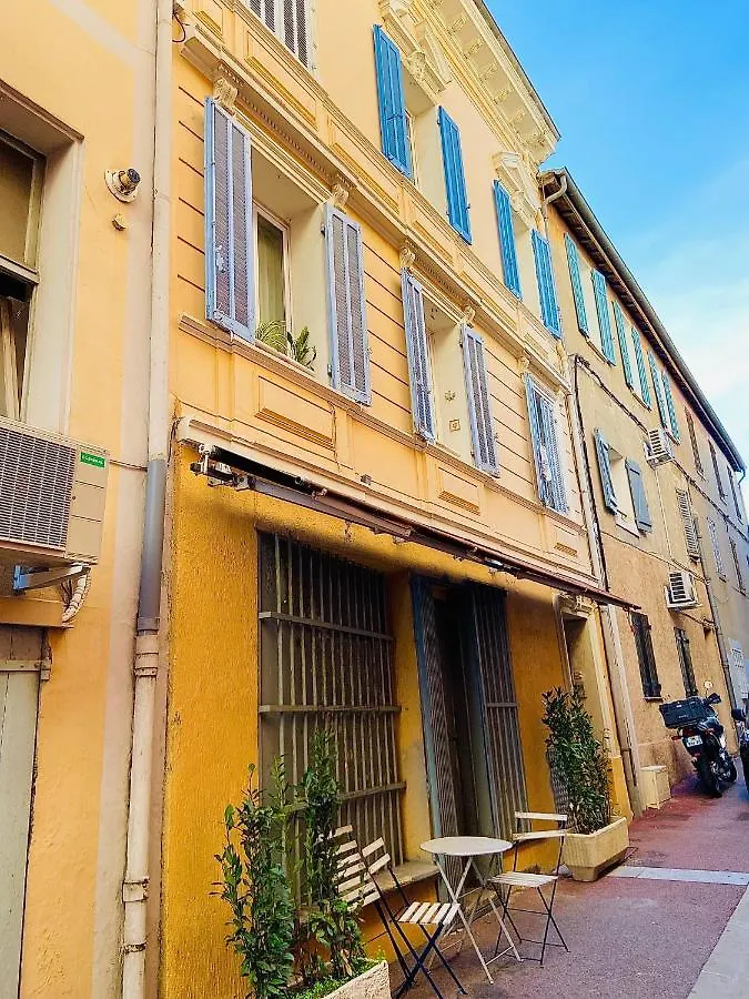 Studio 2 Neuf A 100M Des Plages Et De La Gare Saint-Raphael  0*, Saint-Raphael (Var) France