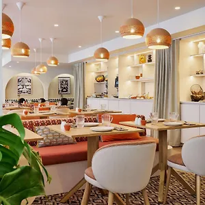 Mercure Raphael Centre Saint-Raphaël